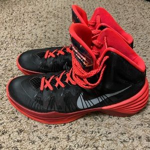 Nike Hyperdunk men’s size 9